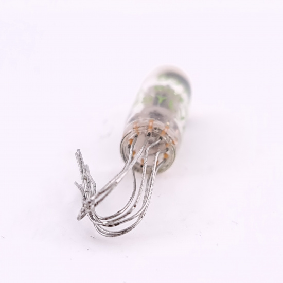 1 X 5977 SYLVANIA TUBE. 1970s PROD....