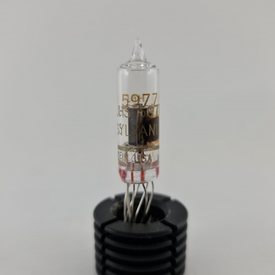 1 X 5977 SYLVANIA GOLD TUBE. 1970s...