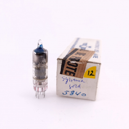 1 X 5840 SYLVANIA GOLD TUBE. 1970s...