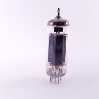 1 X EL84 TUBE. RUSSIAN...