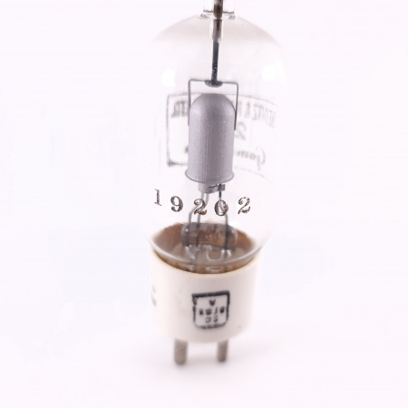 1 X 24 HEINTZ AND KAUFMAN GAMMATRON TUBE. 1950s PROD. 1. CE120