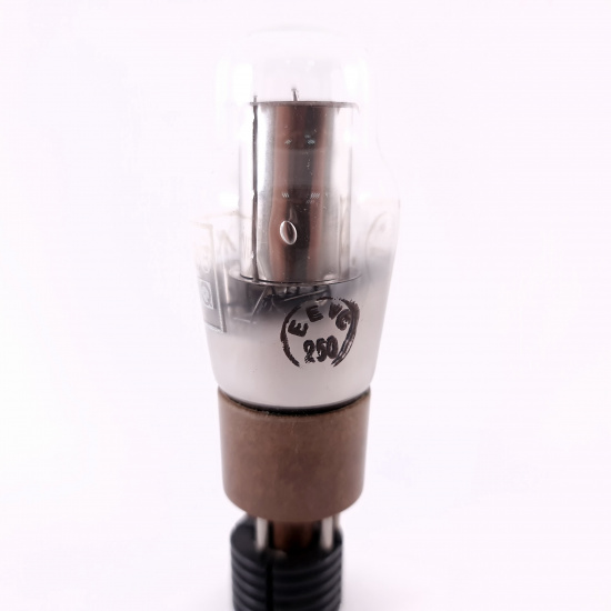 1 X 0C3 / CV686 MARCONI TUBE. 1950s...