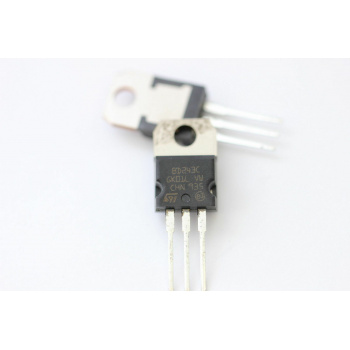 1 X BD243C ST TRANSISTOR...