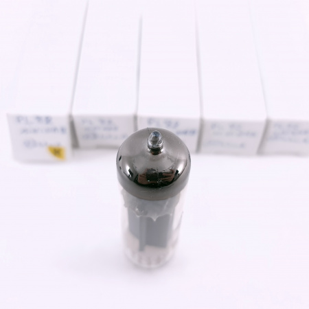 5 X PL82 MINIWATT TUBE. 1960s MULLARD PROD. MATCHED QUINTET. 18. CB406