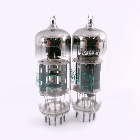 2 X JHS 12BY7 SYLVANIA TUBE. 1960s...