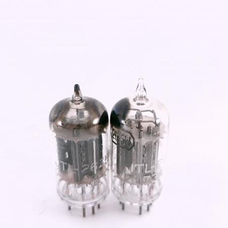 2 X 26Z5W TUNG-SOL TUBE. 1950s PROD. BLACK PLATES. DUAL GETTER. PAIR. 33. CB406