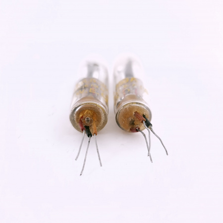 2 X 359A WESTERN ELECTRIC TUBE. 37. CB406