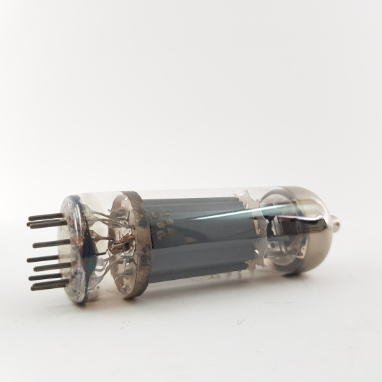 1 X PL504 MINIWATT TUBE. NOS. RC117