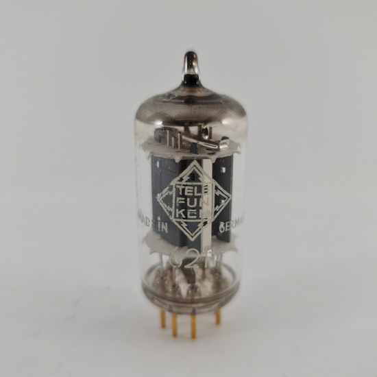 1 X 6211 TELEFUNKEN TUBE. 1960s PROD....