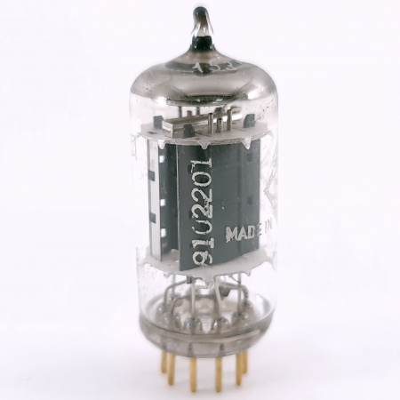 1 X 6211 TELEFUNKEN TUBE. 1960s PROD. GOLD PIN. 93/154% EMISSION. 68. CH164