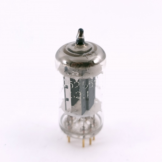 1 X 6211 TELEFUNKEN TUBE. 1960s PROD....