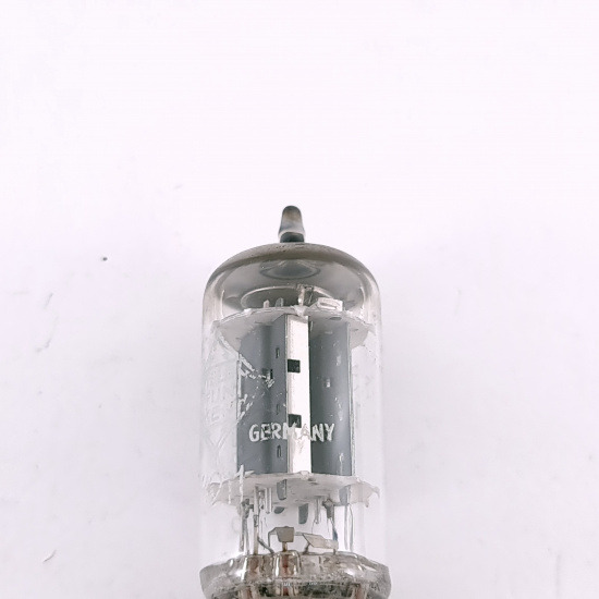 1 X 6211 TELEFUNKEN TUBE. 1960s PROD....