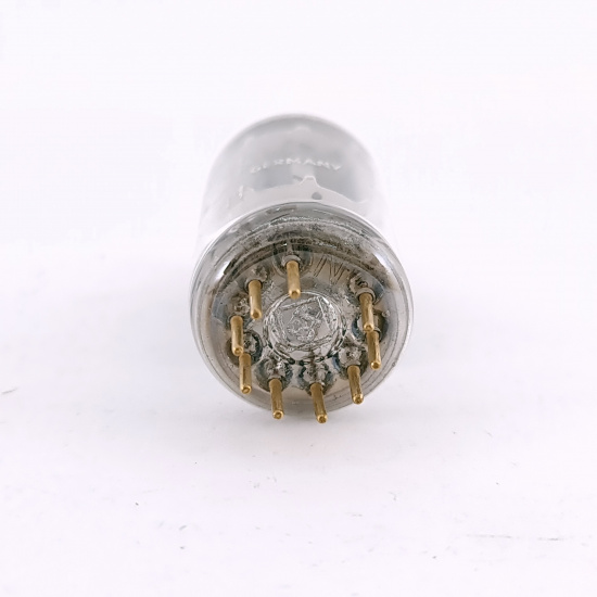 1 X 6211 TELEFUNKEN TUBE. 1960s PROD....