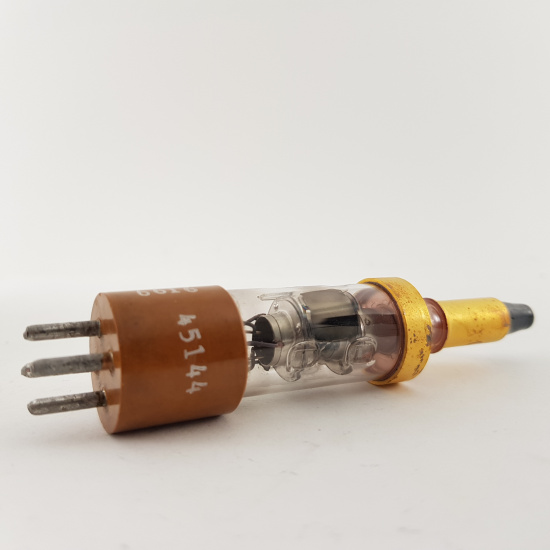 1 X 6236 TUBE. NOS / NIB. RC128