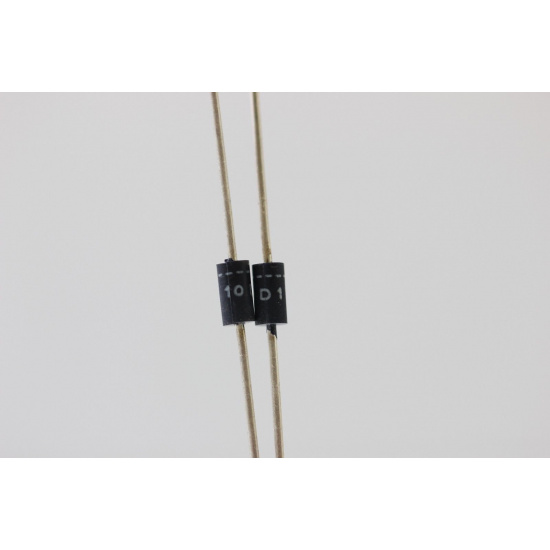 1 X 10D1 DIODE NEW OLD STOCK. 1PC. C485U4F230824