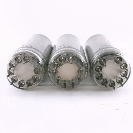 3 X EL504 MULLARD TUBE. 1960s PROD. 3M. COPPER RODS. MATCHED TRIO. 1. CH165
