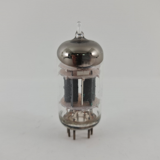 1 X 6189 / 12AU7WA SYLVANIA TUBE....