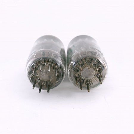2 X 5814A GENERAL ELECTRIC TUBE. SOLID GETTER. 14. CH165