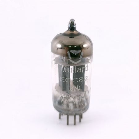 1 X ECC82 MULLARD TUBE. 1960s PROD. B4F1. 104/97% EMISSION. USED. 22. CH165