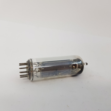 1 X EM84 TELEFUNKEN TUBE. NOS. RCB51
