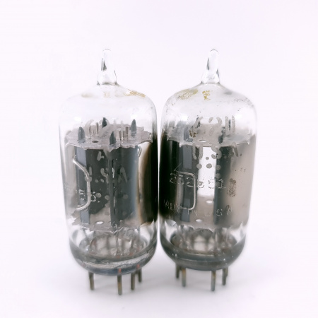 2 X 6211 GE TUBE. 1960s PROD. DUAL GETTER. MATCHED PAIR. CLEAR TOP. 72. CH165