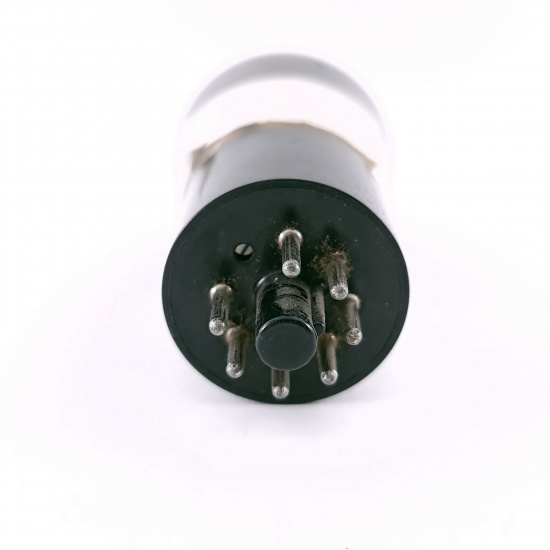 1 6F6G MULLARD TUBE. 1950s PROD....