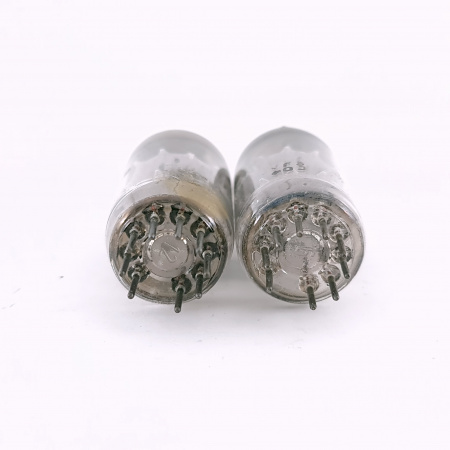 2 X ECC81 SIEMENS TUBE. 1960s PROD. USED. 85. CH165