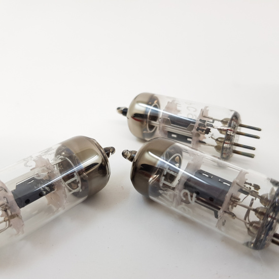 5 X PC92 SIEMENS HALSKE PRODUCTION....