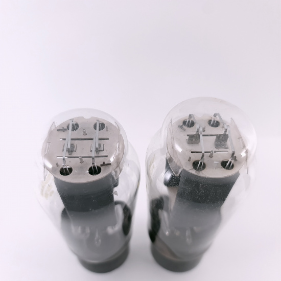 2 X PV200/600 TUNGSRAM TUBE. 1950s...