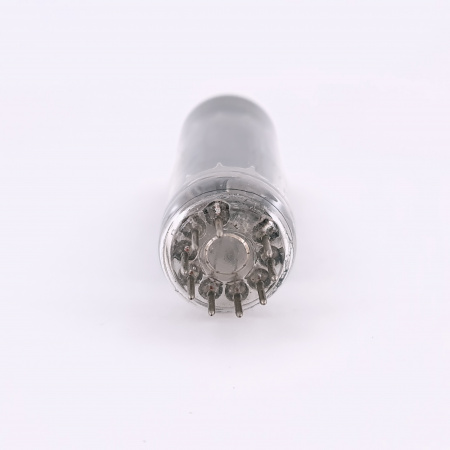 1 X EL84 TUBE. 1960s LA RADIOTECHNIQUE PROD. COPPER RODS. USED. 25. CH166