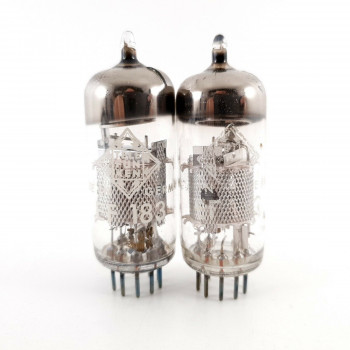 2 X EF183 / 6EH7 TELEFUNKEN TUBE. 1950s Siemens und Halske PROD. 99/104% CH131 2