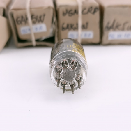 4 X 6AK5W RAYTHEON TUBE. 1950s ARMY PROD. BLACK PLATES. MATCHED QUAD. 52. CH166