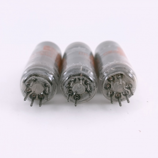 3 X 6AQ5W RAYTHEON TUBE. 1960s GE...