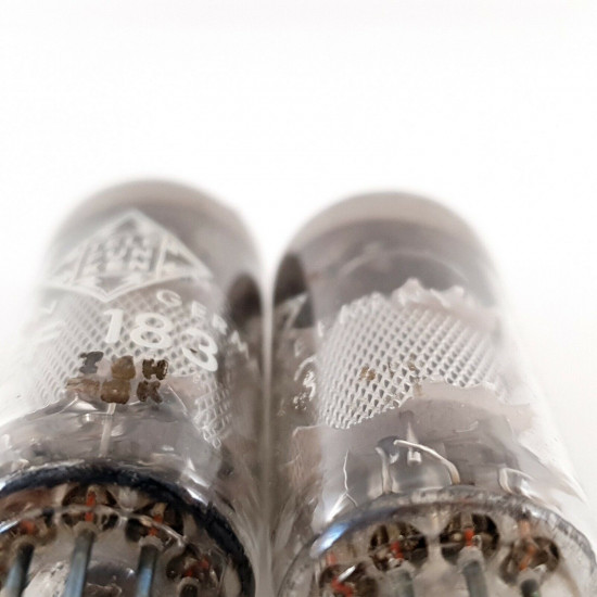 2 X EF183 / 6EH7 TELEFUNKEN TUBE. 1950s Siemens und Halske PROD. 99/104% CH131