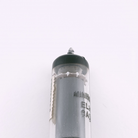 1 X EL90 / 6AQ5 MINIWATT TUBE. 1950s LAMPARA Z PROD. SOLID GETTER. 63. CH166