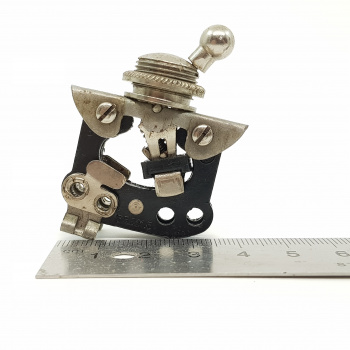 1 X FRENCH ARMY SWITCH...