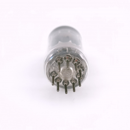 1 X E83CC SIEMENS TUBE. 1960s PROD. 3M. BALANCED TRIODES. HIGH GAIN. 74. CH166