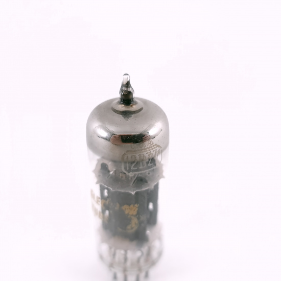1 X 12BZ7 RCA TUBE. 1960s PROD. 77....