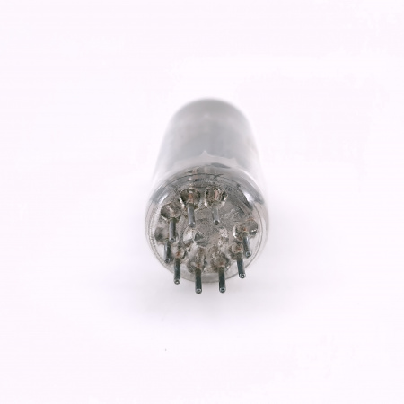 1 X 12BZ7 RCA TUBE. 1960s PROD. 77. CH166