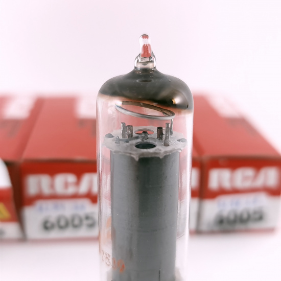 4 X 6005 / 6AQ5W RCA TUBE. 1960s...