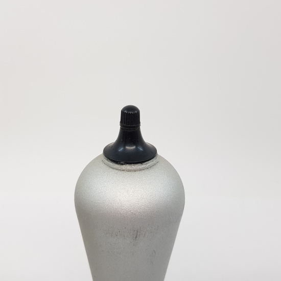 1 X RENS 1264 TELEFUNKEN TUBE. NOS....