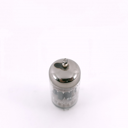 1 X 6189 GENERAL ELECTRIC TUBE. 1960s PROD. 3 MICA. USED. 105. CH166