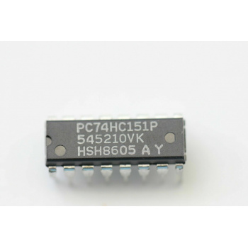 1 X PC74HC151P INTEGRATED...