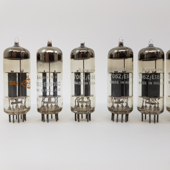 10 X 7062 / E180CC TUBE. AMPEREX...