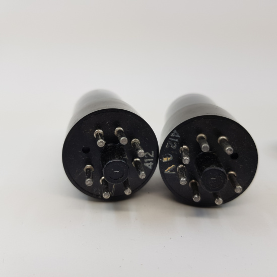 2 X 6V6GT MULLARD TUBE. USED. BRITISH...