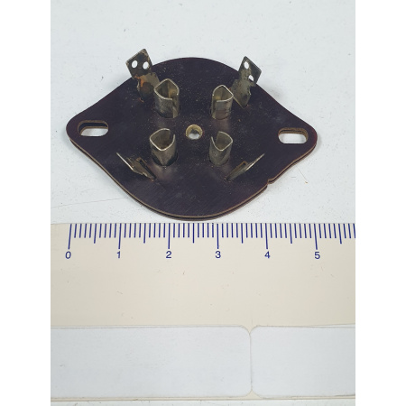 UX4  AMERICAN SOCKET 4 PINS. ZOCALO UX4. 4  PINS AMERICANO. BAQUELITA. 1PC.