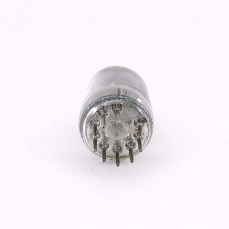 1 X 407A WESTERN ELECTRIC TUBE. 1970s PROD. BLACK PLATES. SQUARE GETTER. 122. CH166