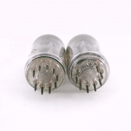 2 X ECC82 ANNA SEGHERS TUBE. 1960s TESLA PROD. PLATINUM MATCHED. 124. CH166