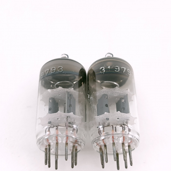 2 X ECC82 KUNDAN TUBE. 1960s RFT...