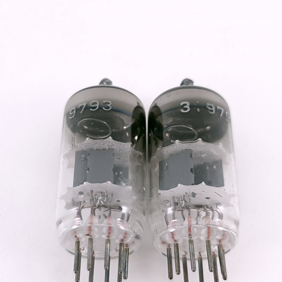 2 X ECC82 / 12AU7 KUNDAN TUBE. 1960s...